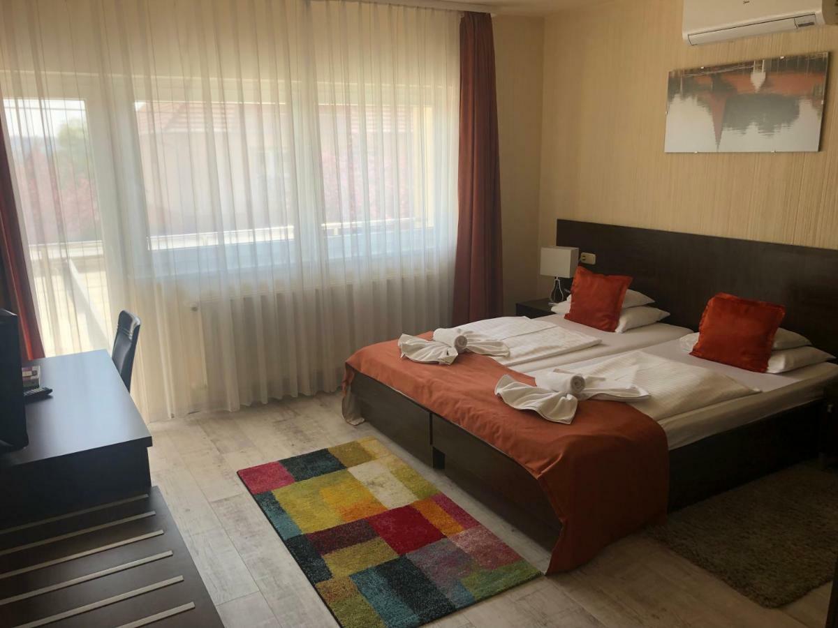 Villa Prestige Hévíz المظهر الخارجي الصورة